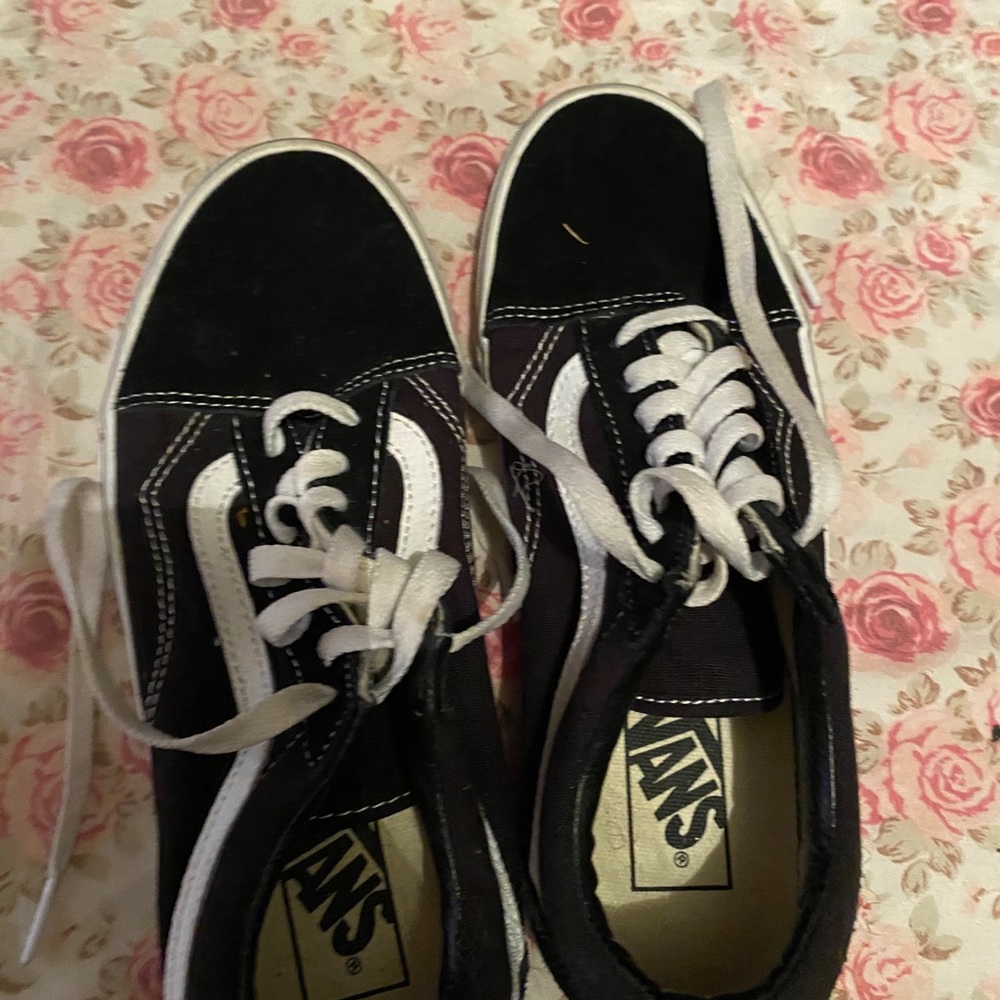 Black old skool vans